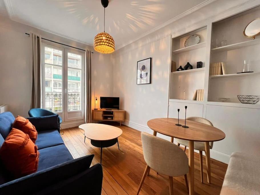 Apartment 1 Bedroom # Paris 14 # Alesia Екстериор снимка